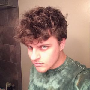 Meet your Posher, Daniel